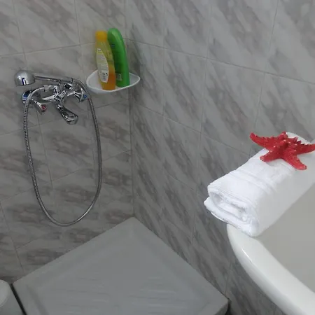 Nikolas Playa de Perivolos